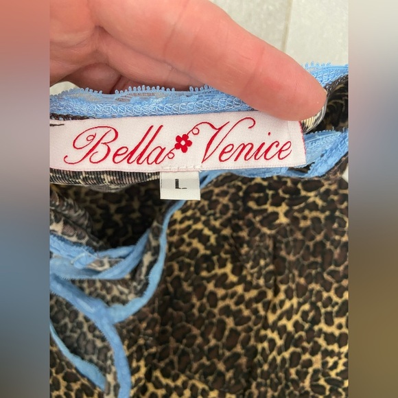 Bella Venice Natalie Tank Leopard Print Cami with Blue Trim Size Large - Picture 4 of 6